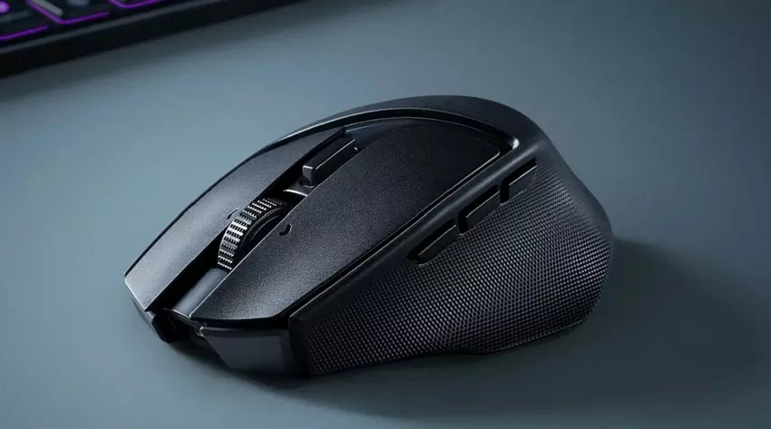 Razer hat die Basilisk Mobile vorgestellt, eine kompakte kabellose Gamer-Maus mit zehn Tasten und einem leistungsstarken Akku