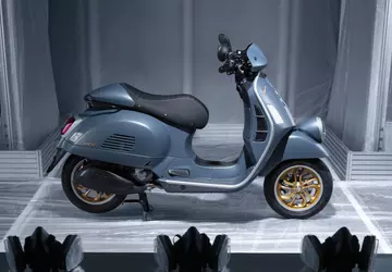 Die Vespa Officina 8 erinnerte an ...
