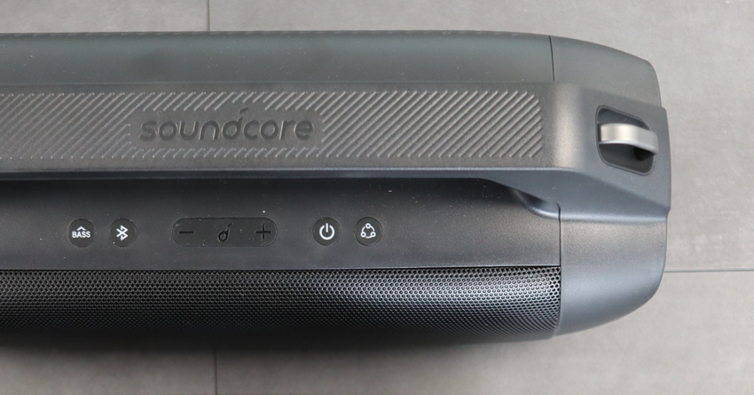 Anker Motion Boom Plus Lautsprecher für Beamer im Freien