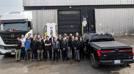 Bis zu 400 kW pro Fahrzeug: ABB E-Mobility hat die erste A400 HPC-Ladestation in Nordamerika installiert