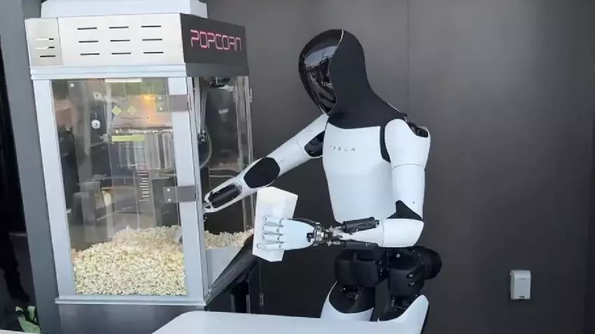 Video des Tages: Roboter Optimus bringt Kindern Popcorn im neuen Hollywood Diner und Supercharger von Tesla