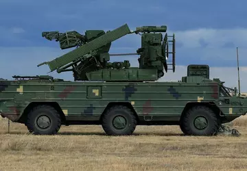 Das Boden-Luft-Raketensystem Osa hat die russische ...