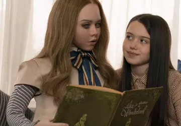 Schauspielerin Violet McGraw bestätigt ihre Beteiligung ...