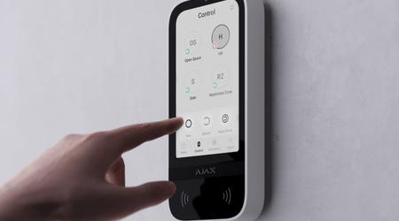KeyPad TouchScreen Jeweller: kabellose Tastatur mit Touchscreen zur Steuerung des Ajax-Systems