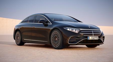 Mercedes entwickelt "Solarlack", mit dem Elektroautos Tausende von Kilometern pro Jahr zurücklegen können
