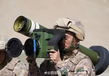 Die Chinesen haben das 18.000 Dollar ...