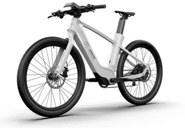 Mercedes bringt Mercedes-AMG F1 City Edition ...