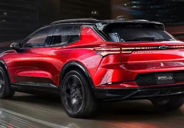 Vier Motoren in einem Auto: GM ...