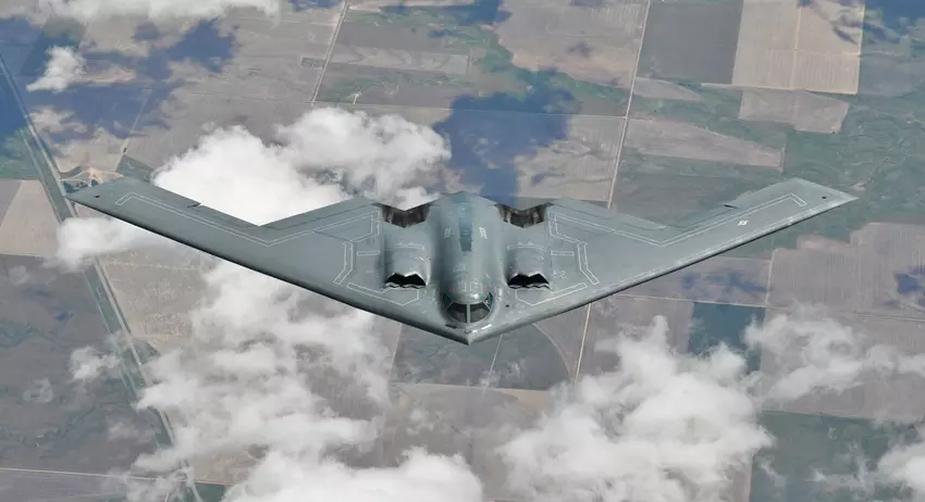 Der Atombomber B-2 Spirit feierte den 34. Jahrestag seines ersten offiziellen Fluges