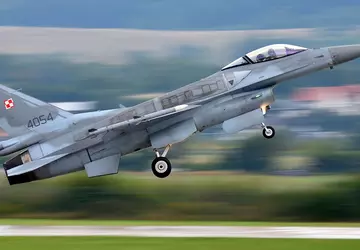 Polen zahlt 51 Millionen Dollar an ...