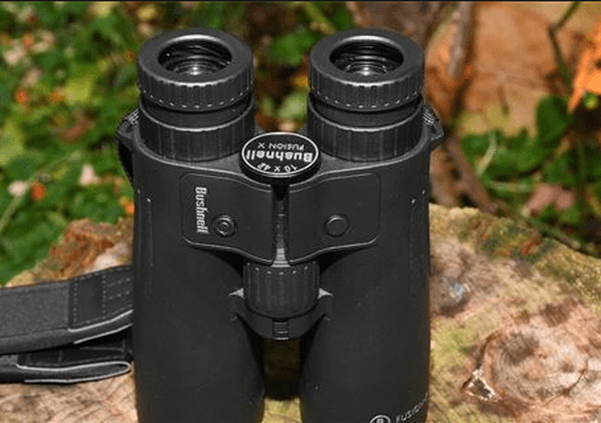 Bushnell Fusion X 10x42 Fernglas mit integriertem Entfernungsmesser