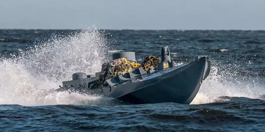 Ukrainische Seedrohnen werden zu Verbänden zusammengestellt, um die Fähigkeiten eines einzelnen Kriegsschiffs zu replizieren