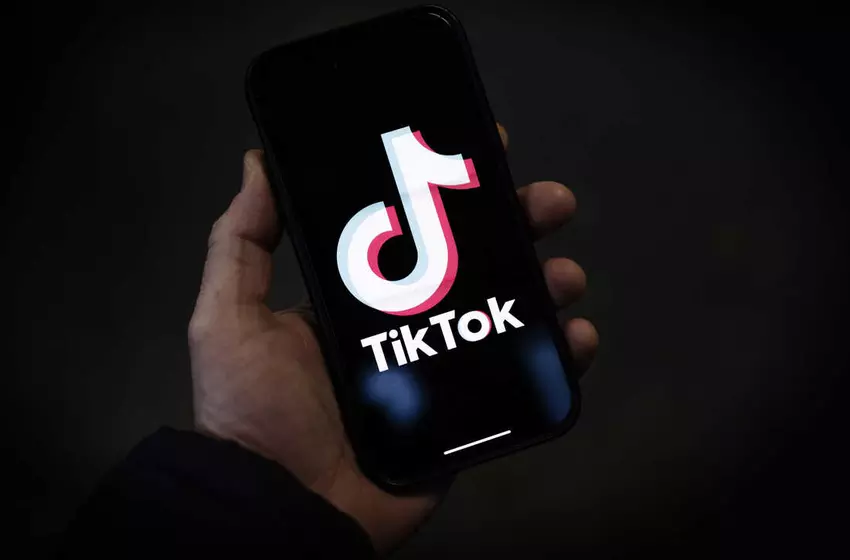 Albanien verbietet TikTok für ein Jahr nach dem Mord an einem Schuljungen
