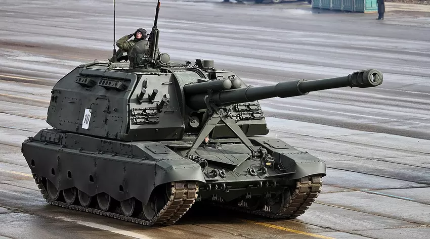 Verteidigungskräfte zerstörten eine nachgerüstete russische Panzerhaubitze 2S19M2 Msta-SM2