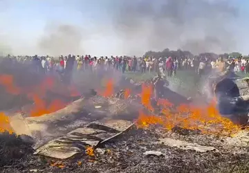 Mirage-2000-Kampfjet stürzt in Indien ab, Piloten ...