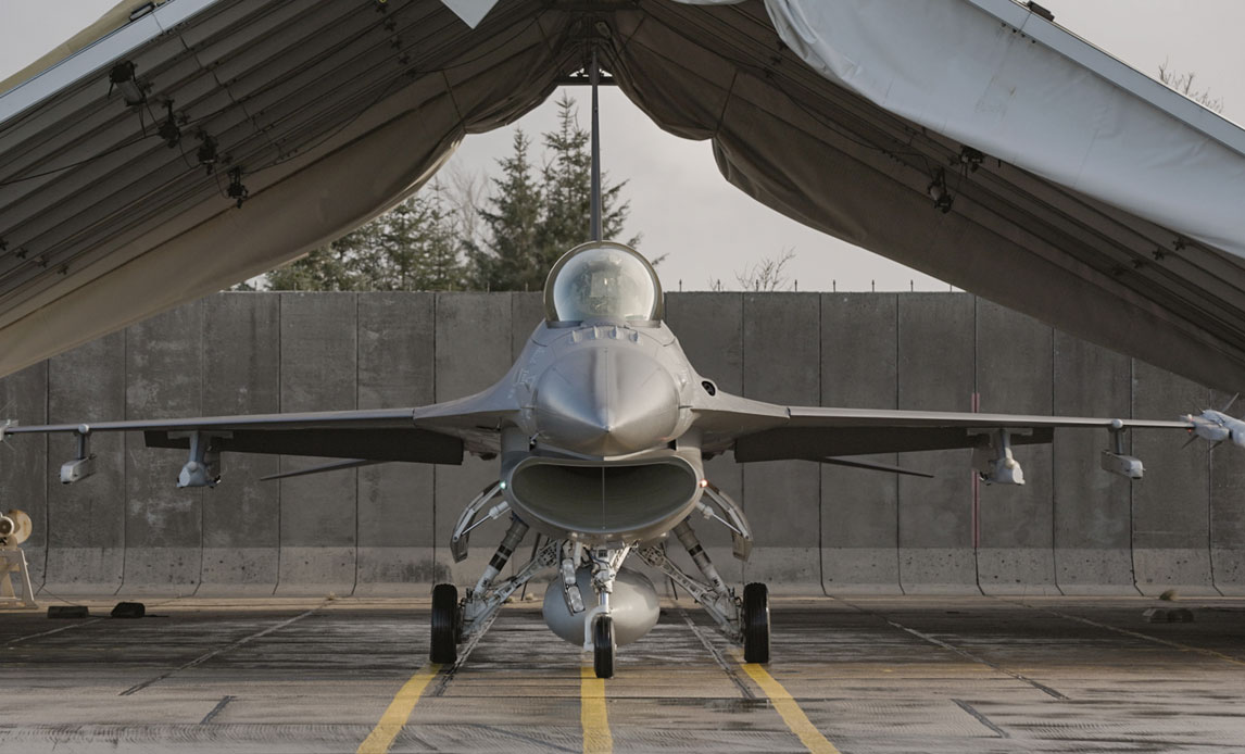 Dänemark kündigt 18. Militärhilfepaket für die Ukraine an: Luftabwehr, Artillerie, Granaten, Panzerabwehrminen und Beiträge für künftige F-16-Spende Dänemark kündigt 18. Militärhilfepaket für die Ukraine an: Luftabwehr, Artillerie, Granaten, Panzerabwehrminen und Beiträge für künftige F-16-Spende