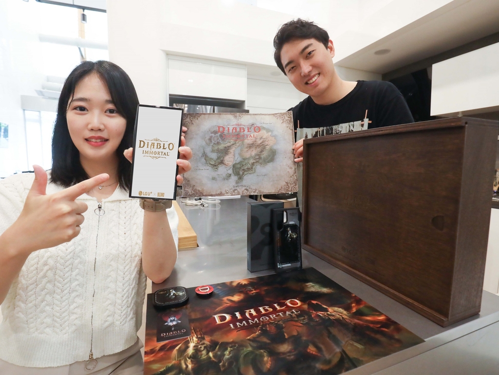 Samsung Galaxy S22 Ultra in limitierter Auflage für Fans von Diablo Immortal mit vielen Geschenken angekündigt Samsung Galaxy S22 Ultra in limitierter Auflage für Fans von Diablo Immortal mit vielen Geschenken angekündigt