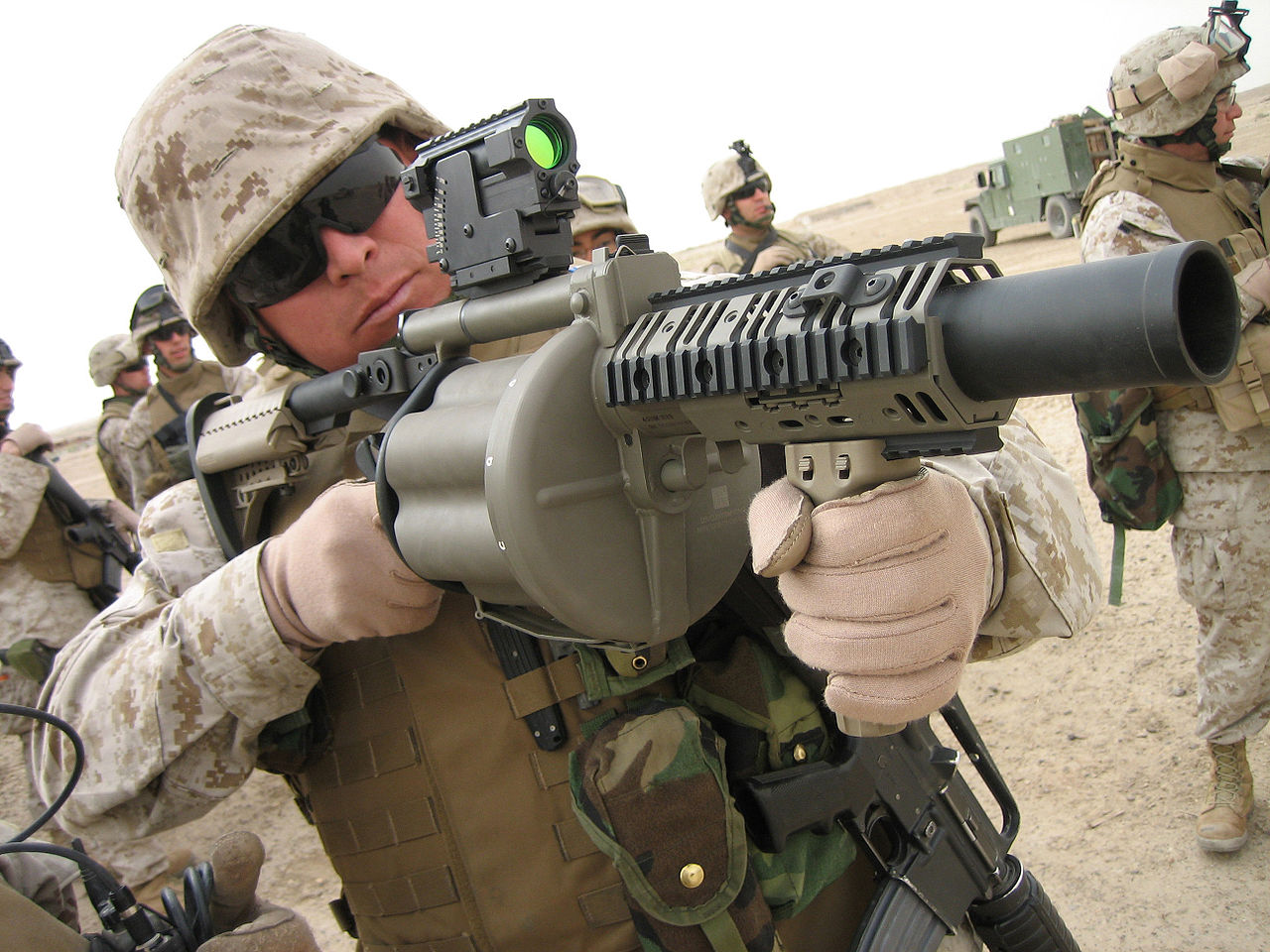 Die Streitkräfte der Ukraine zeigten ein Video über die Ausbildung von Kämpfern mit amerikanischen M4-Sturmgewehren und MGL-Granatwerfern Die Streitkräfte der Ukraine zeigten ein Video über die Ausbildung von Kämpfern mit amerikanischen M4-Sturmgewehren und MGL-Granatwerfern