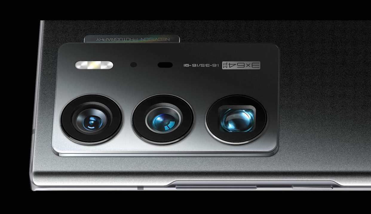 ZTE Axon 40 Ultra: Snapdragon 8 Gen1, Kamera unter dem Bildschirm, 144-Hz-Display, bis zu 1 TB Speicherplatz ab 745 US-Dollar ZTE Axon 40 Ultra: Snapdragon 8 Gen1, Kamera unter dem Bildschirm, 144-Hz-Display, bis zu 1 TB Speicherplatz ab 745 US-Dollar