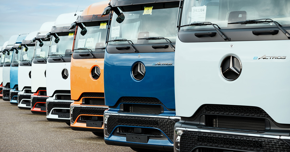 Die Elektrifizierung schwerer Nutzfahrzeuge: Die Einführung des eActros 600 von Mercedes und seine Auswirkungen Mercedes-Benz stellt den eActros 600 vor: Eine neue Ära für Elektro-Lkw
