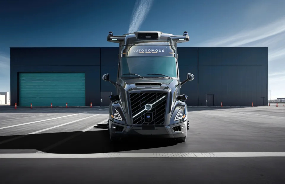 Volvo und Aurora stellen auf der ACT Expo in Las Vegas den ersten selbstfahrenden Lkw von Volvo VNL vor Volvo und Aurora stellen auf der ACT Expo in Las Vegas den ersten selbstfahrenden Lkw von Volvo VNL vor