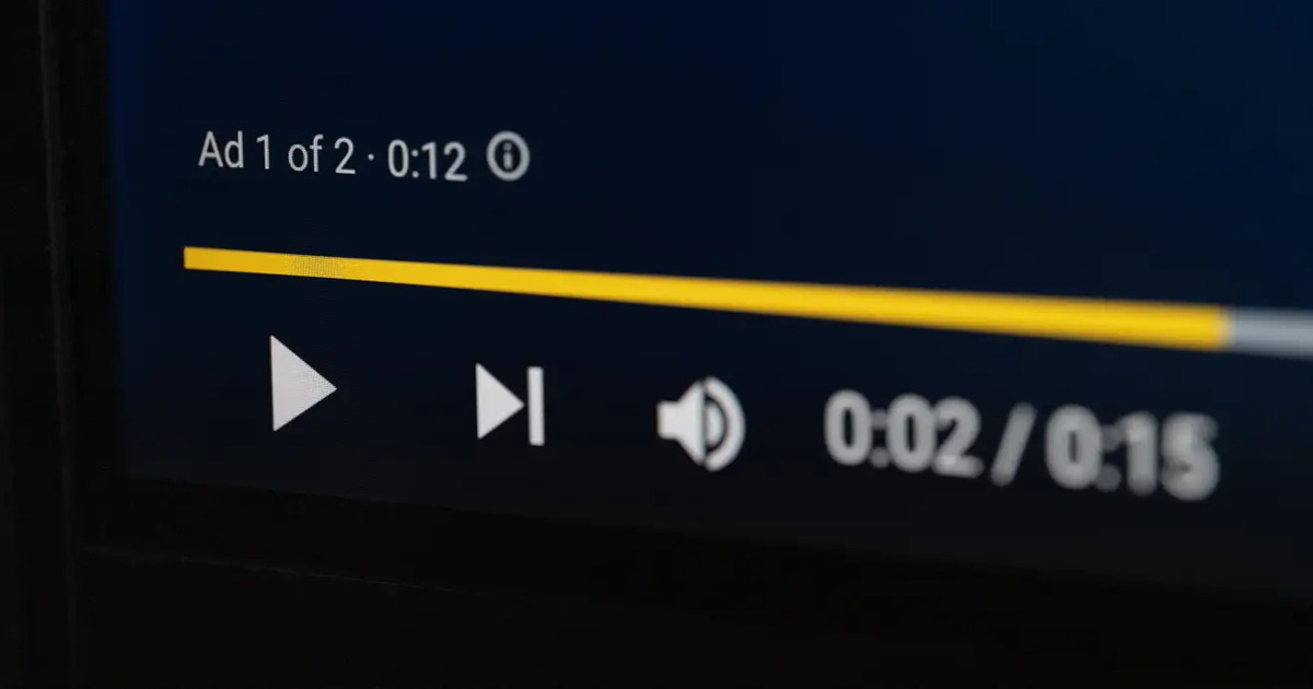 Jetzt mehr YouTube-Werbung beim Anhalten eines Videos Jetzt mehr YouTube-Werbung beim Anhalten eines Videos