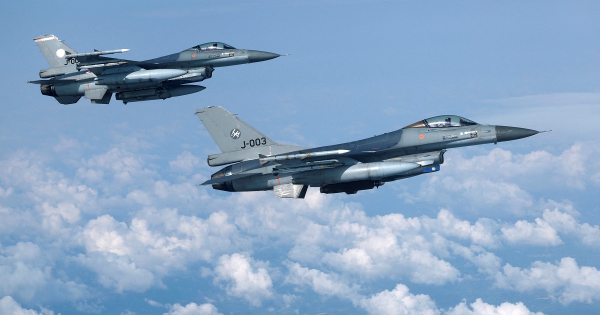 Die Ukraine erhält modernisierte F-16AM/BM Block 20 MLU-Kampfflugzeuge mit der Fähigkeit zum Abschuss von Luft-Luft-Raketen und einem verbesserten Radar mit einer Reichweite von mehr als 110 km Die Ukraine erhält modernisierte F-16AM/BM Block 20 MLU-Kampfflugzeuge mit der Fähigkeit zum Abschuss von Luft-Luft-Raketen und einem verbesserten Radar mit einer Reichweite von mehr als 110 km