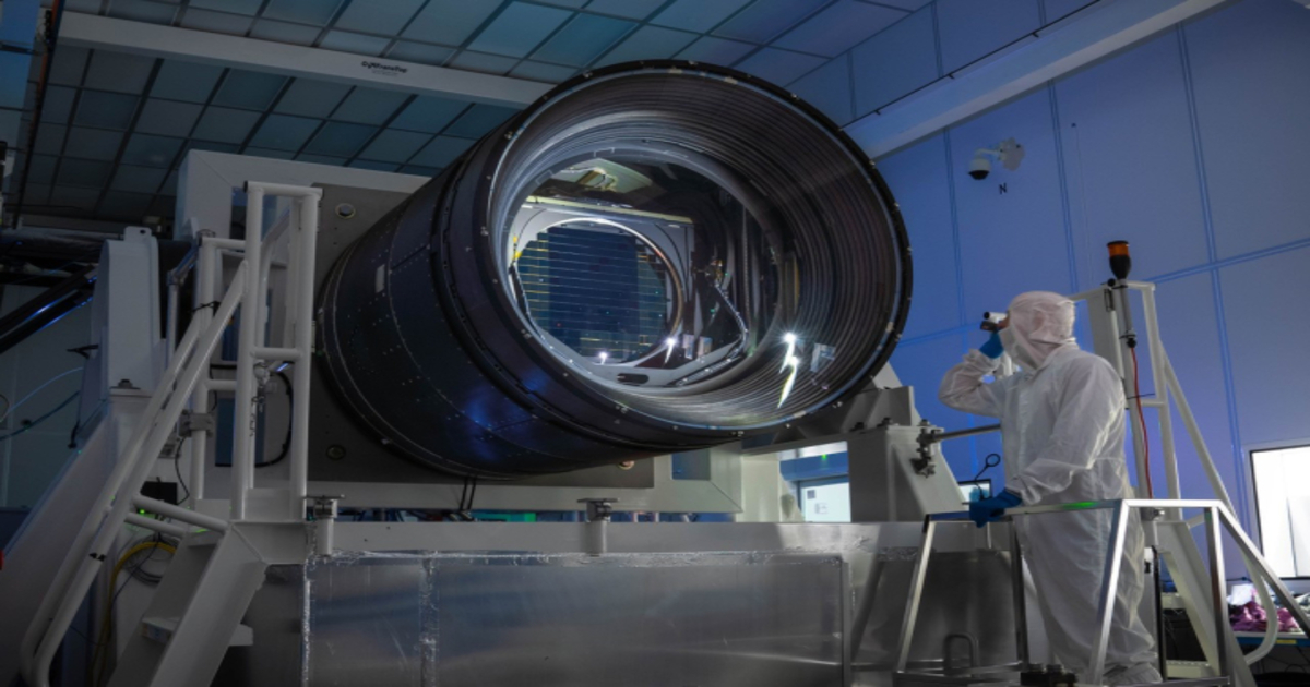 Die größte Digitalkamera der Welt für die Astronomie ist einsatzbereit Die größte Digitalkamera der Welt für die Astronomie ist einsatzbereit