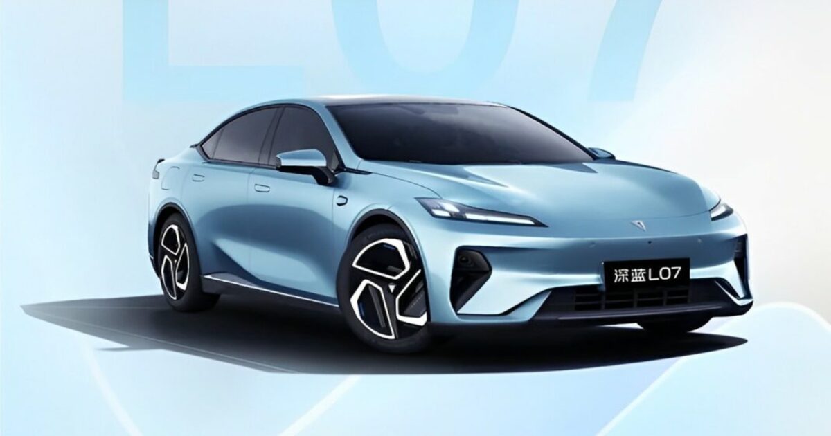 Huawei und Changan präsentierten eine neue elektrische Limousine Deepal L07 Huawei und Changan präsentierten eine neue elektrische Limousine Deepal L07