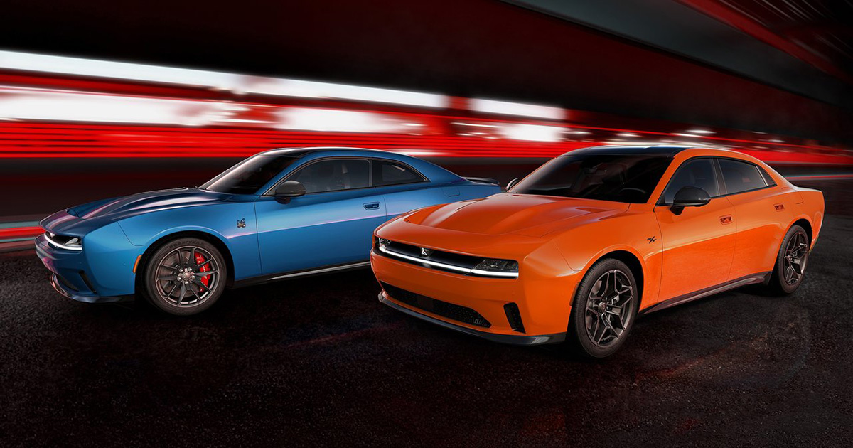 Der neue Dodge Charger Daytona fährt auf der Straße - was ist anders? Rückkehr einer Legende: Die Premiere des neuen Dodge Charger Daytona
