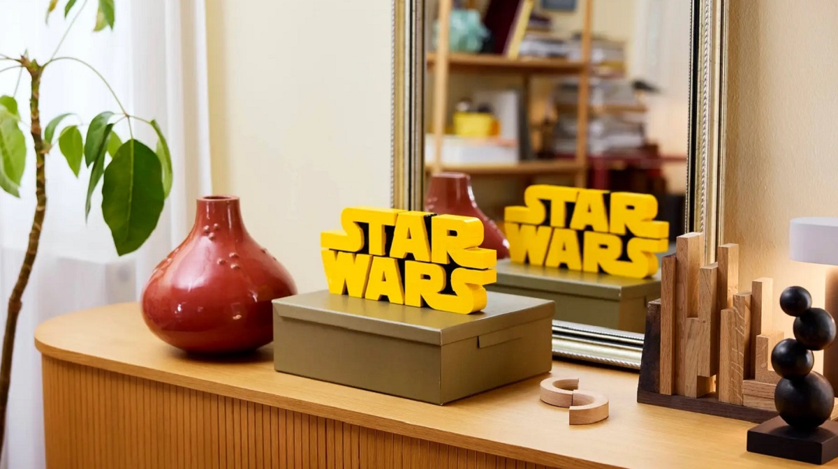 Kunst aus Würfeln: beeindruckendes Star Wars-Logo von Hand zusammengesetzt Ein Traum wird wahr: Star Wars Logo aus LEGO Steinen