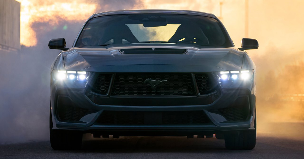 Reviviendo la Leyenda: Ford entwirft den Mustang GT 2024 Ford Mustang GT 2024: Ein detaillierter Blick auf den modernisierten Wagen