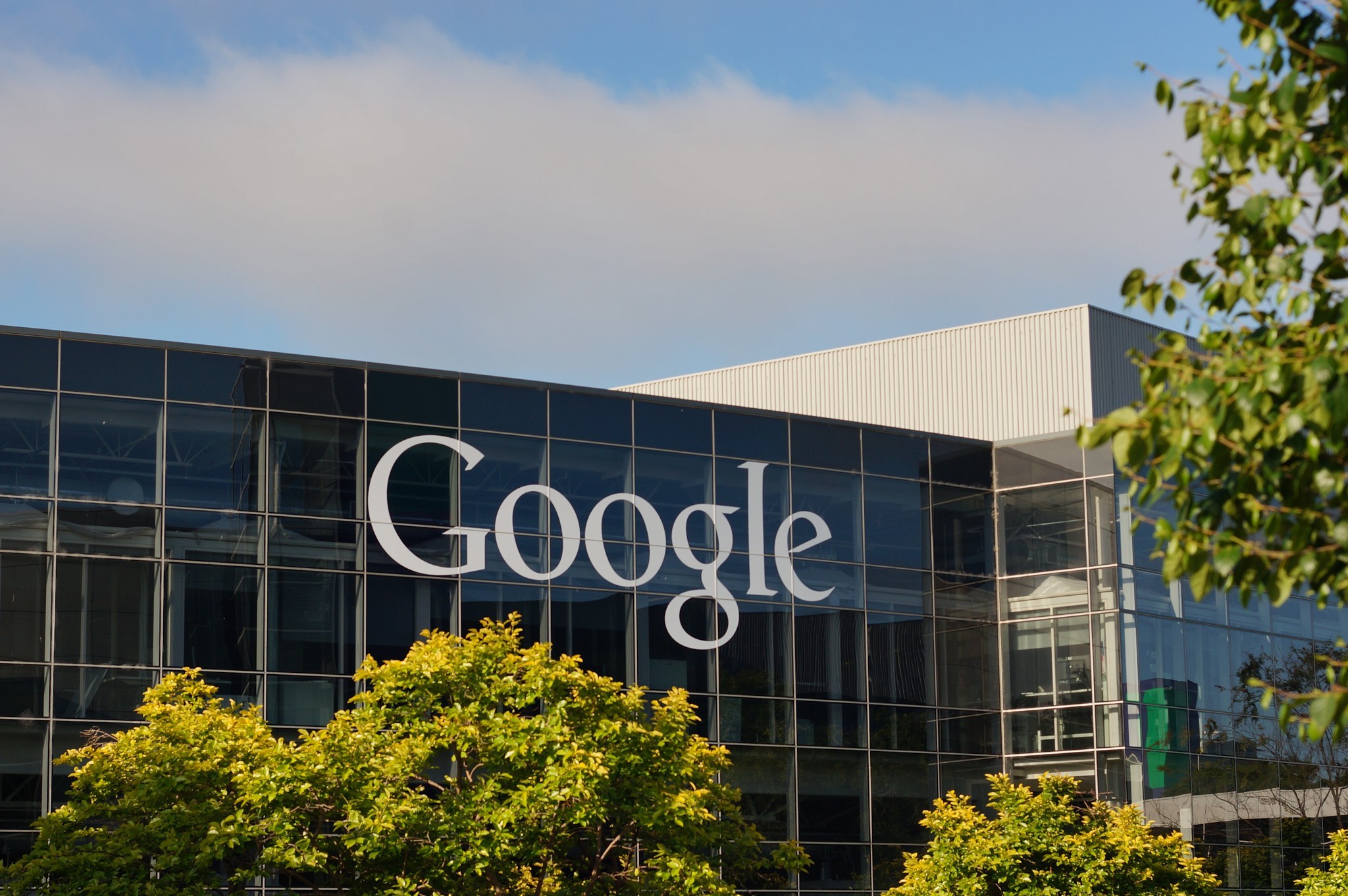 Google hat russische Anbieter von seinen Servern getrennt Google hat russische Anbieter von seinen Servern getrennt