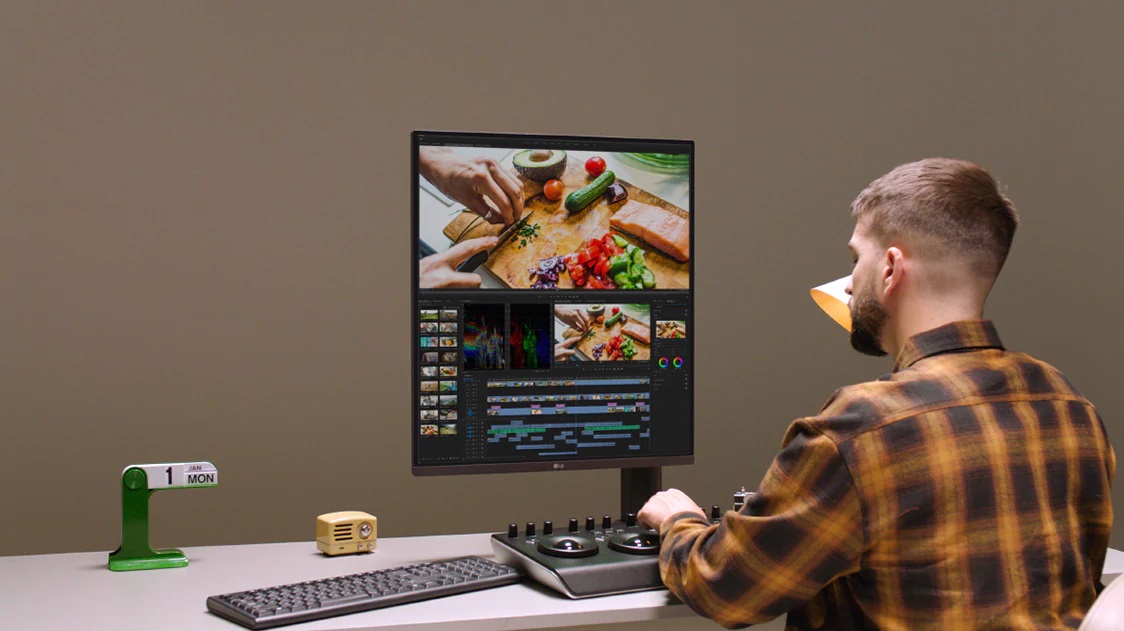 LG DualUp: Benutzerdefinierter Monitor mit „völlig neuem Format“ 16:18 Seitenverhältnis LG DualUp: Benutzerdefinierter Monitor mit „völlig neuem Format“ 16:18 Seitenverhältnis