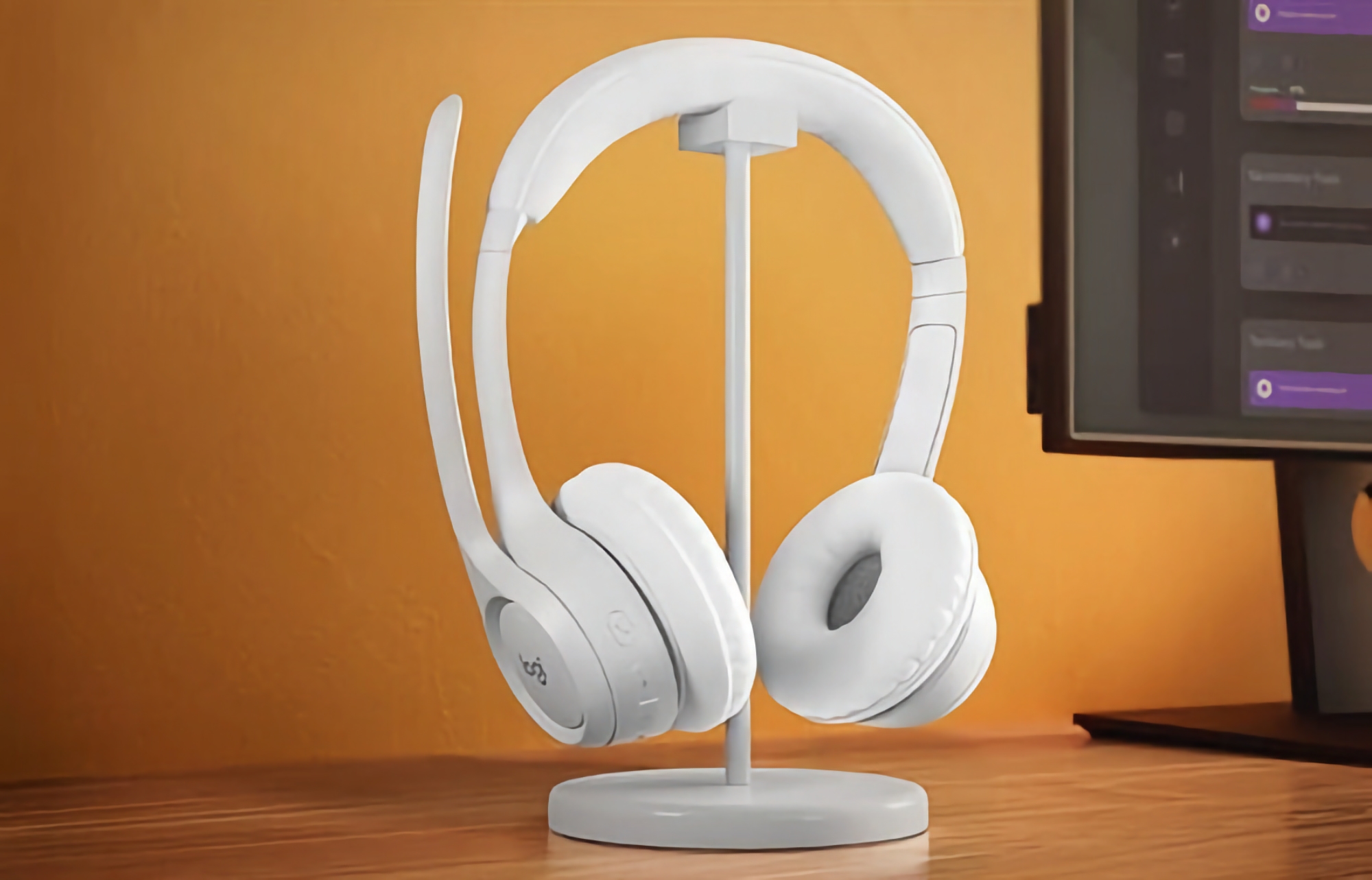Logitech hat den kabellosen Kopfhörer ZONE 300 mit eingebautem Mikrofon und bis zu 20 Stunden Akkulaufzeit für 83 Dollar vorgestellt Logitech hat den kabellosen Kopfhörer ZONE 300 mit eingebautem Mikrofon und bis zu 20 Stunden Akkulaufzeit für 83 Dollar vorgestellt