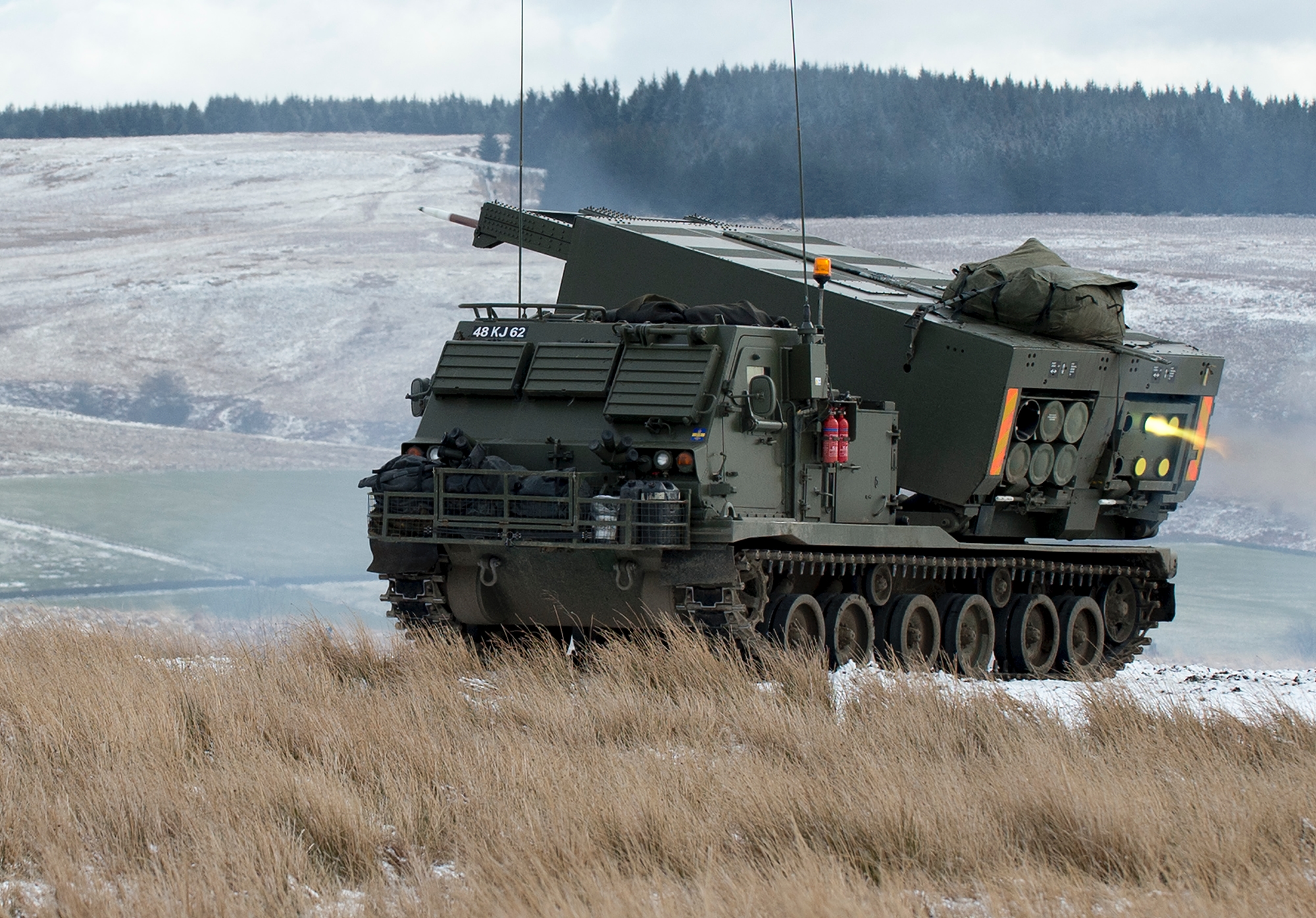 Norwegen wird der Ukraine 3 M270-Mehrfachraketensysteme übergeben Norwegen wird der Ukraine 3 M270-Mehrfachraketensysteme übergeben