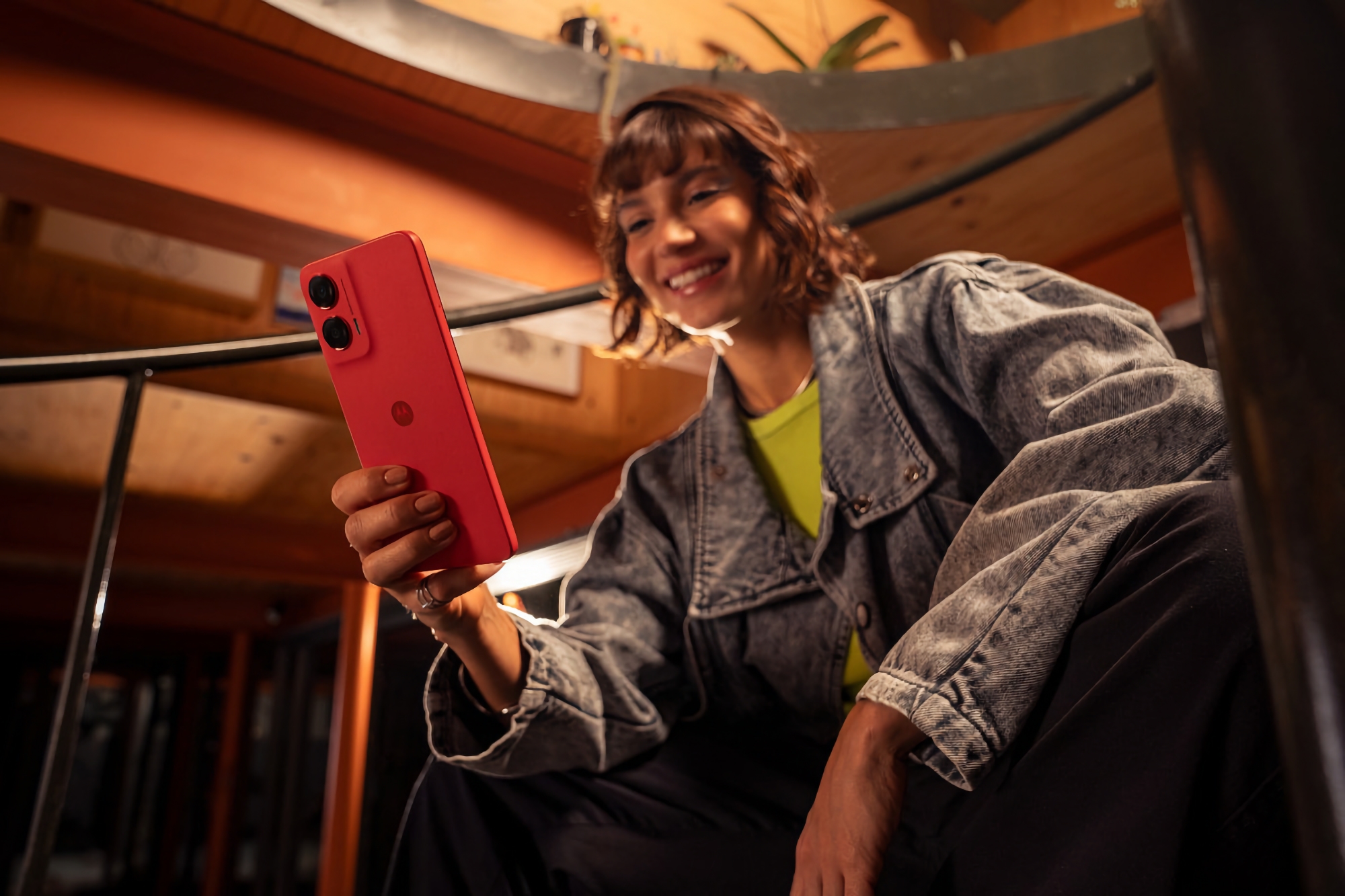 Motorola hat das Moto G35 mit einem 120-Hz-Bildschirm, Unisoc T760-Chip, 50-MP-Kamera und 5000-mAh-Akku für 199 € vorgestellt Motorola hat das Moto G35 mit einem 120-Hz-Bildschirm, Unisoc T760-Chip, 50-MP-Kamera und 5000-mAh-Akku für 199 € vorgestellt