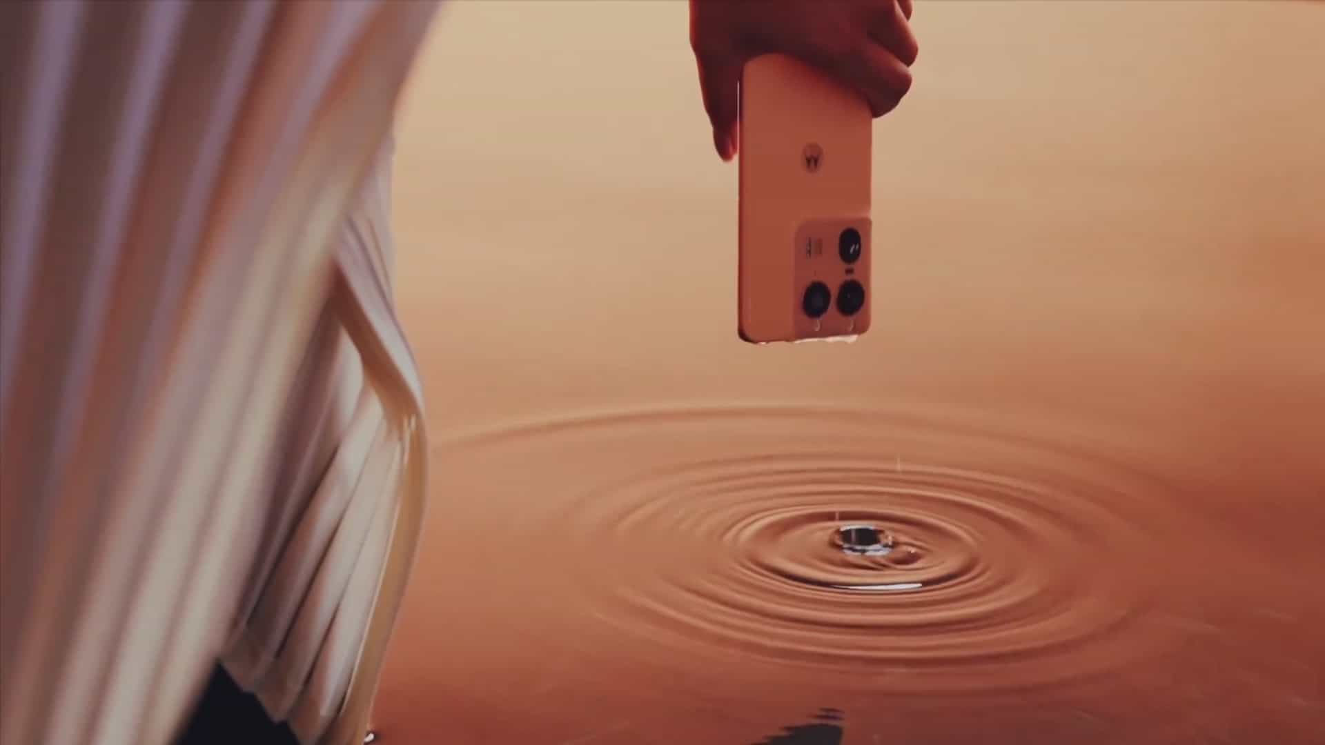 Motorola verrät Details zum Moto Edge 50 Ultra: Das Smartphone wird mit einem 125W-Ladegerät ausgestattet Motorola verrät Details zum Moto Edge 50 Ultra: Das Smartphone wird mit einem 125W-Ladegerät ausgestattet