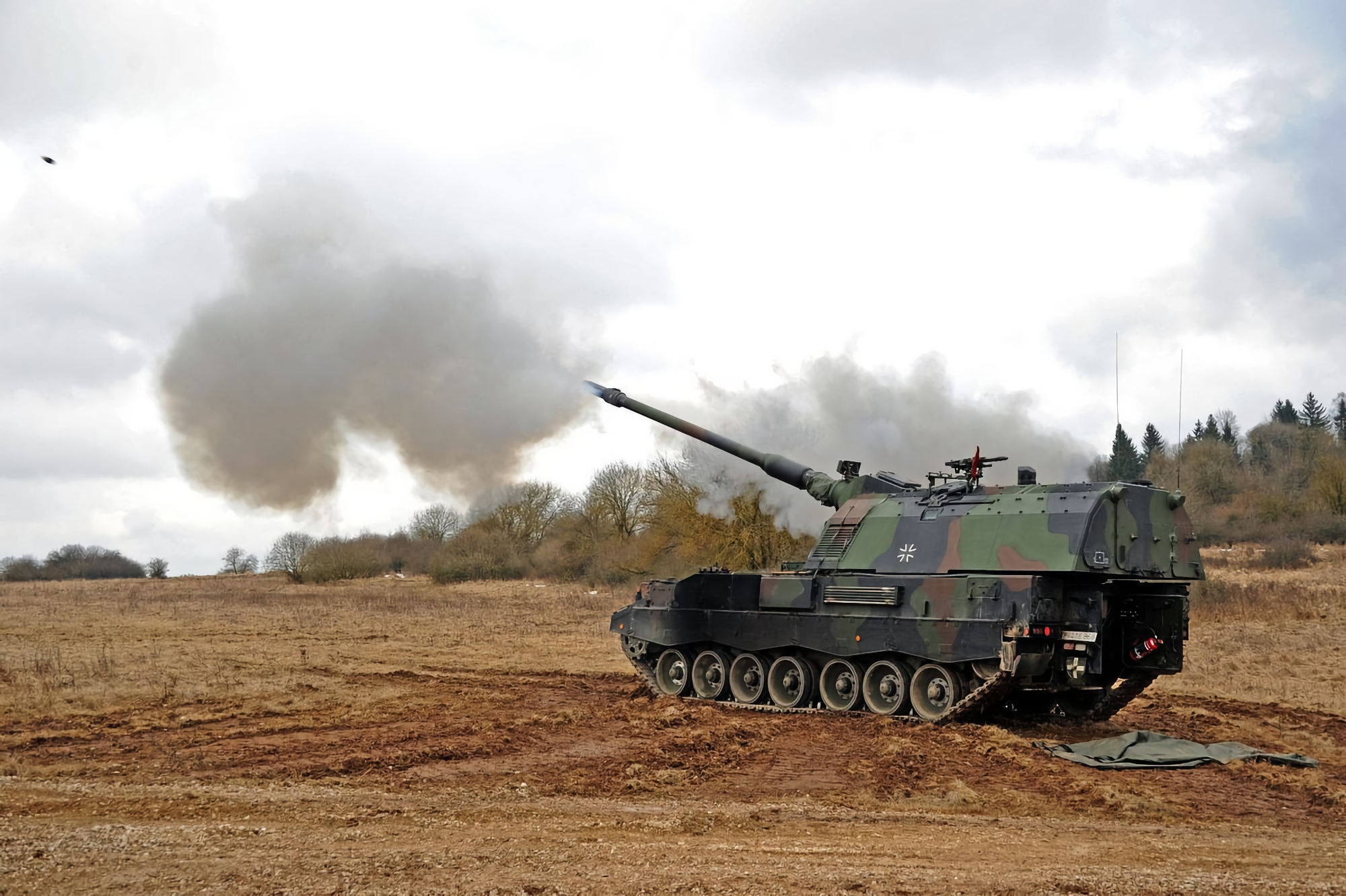 Nicht nur Luftverteidigung IRIS-T: Die Ukraine plant, 100 Panzerhaubitze 2000 Selbstfahrlafetten aus Deutschland zu kaufen Nicht nur Luftverteidigung IRIS-T: Die Ukraine plant, 100 Panzerhaubitze 2000 Selbstfahrlafetten aus Deutschland zu kaufen