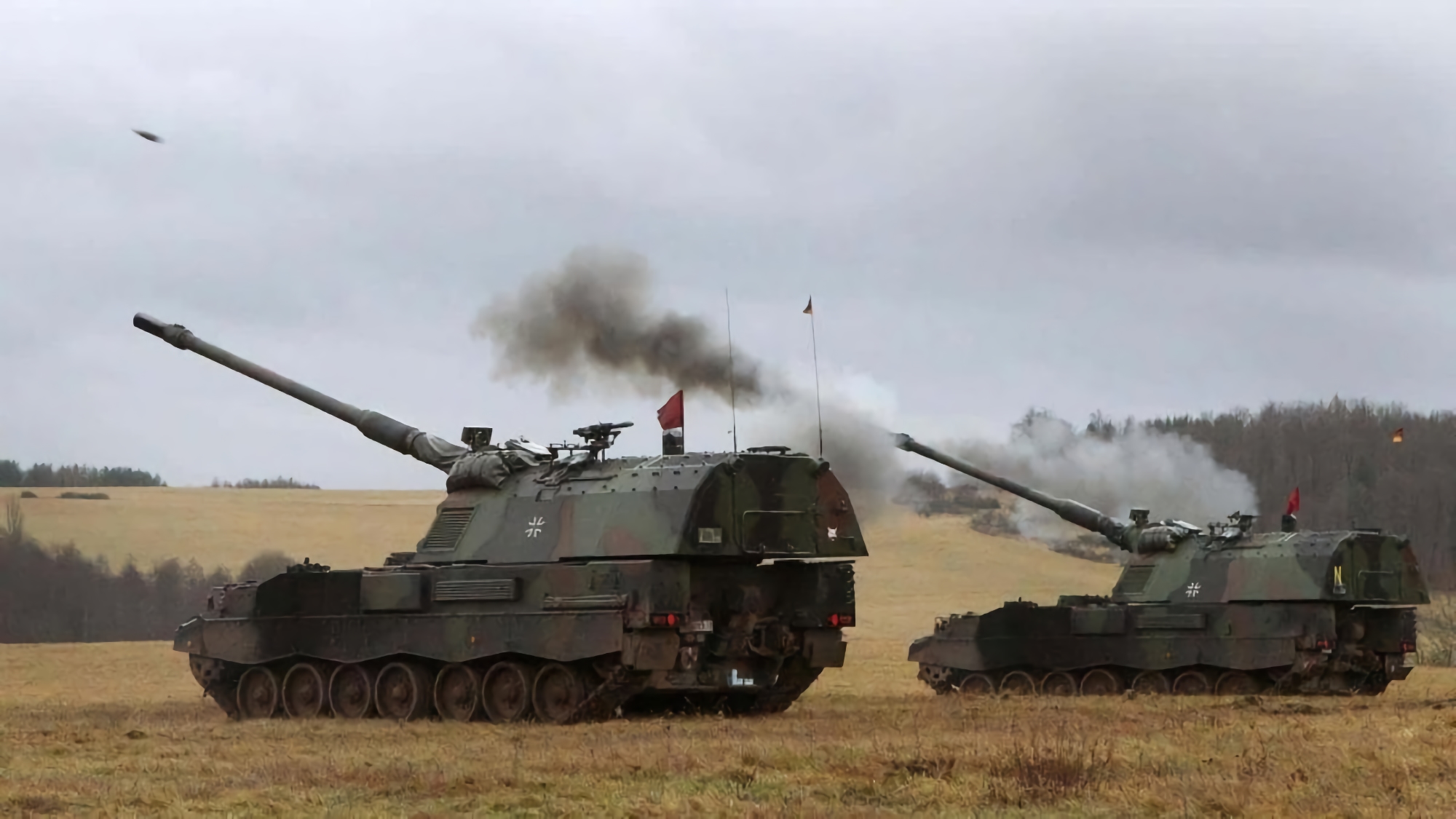 Reznikov: Deutsche 155-mm-Selbstfahrlafetten Panzerhaubitze 2000 sind bereits in der Ukraine Reznikov: Deutsche 155-mm-Selbstfahrlafetten Panzerhaubitze 2000 sind bereits in der Ukraine