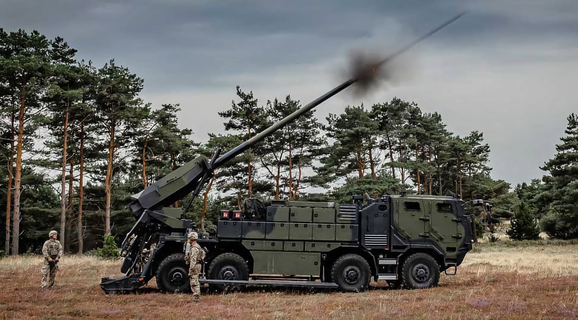 Rheinmetall übergibt Prototypen von Artilleriegeschossen mit einer Reichweite von bis zu 100 Kilometern an die AFU Rheinmetall übergibt Prototypen von Artilleriegeschossen mit einer Reichweite von bis zu 100 Kilometern an die AFU