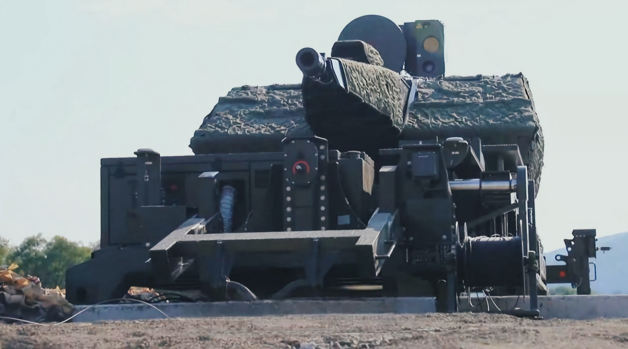 Die ukrainische Luftwaffe hat zum ersten Mal das Luftabwehrsystem Skynex vorgeführt, das Drohnen und Raketen zerstören kann Die ukrainische Luftwaffe hat zum ersten Mal das Luftabwehrsystem Skynex vorgeführt, das Drohnen und Raketen zerstören kann