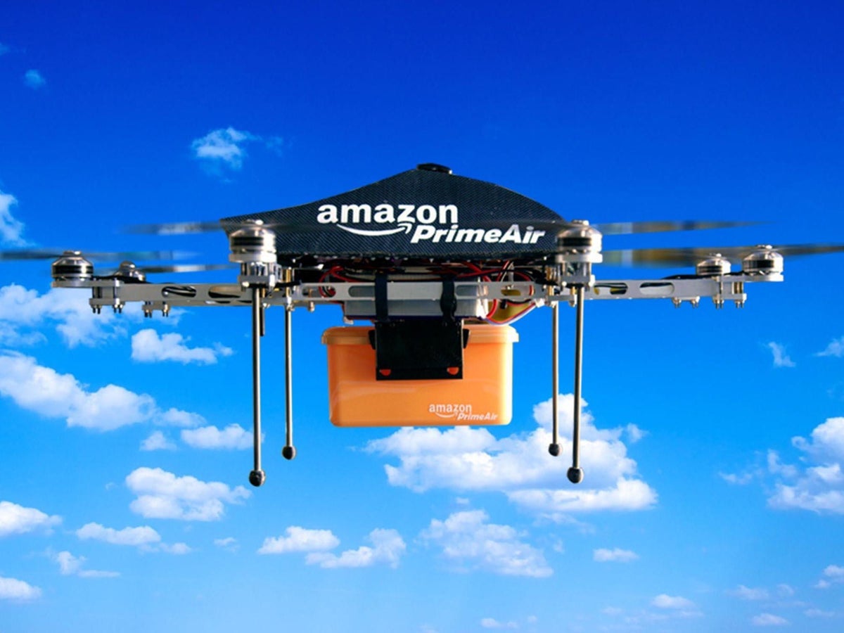 Amazons Drohnen-Lieferservice Prime Air startet noch dieses Jahr in Kalifornien Amazons Drohnen-Lieferservice Prime Air startet noch dieses Jahr in Kalifornien