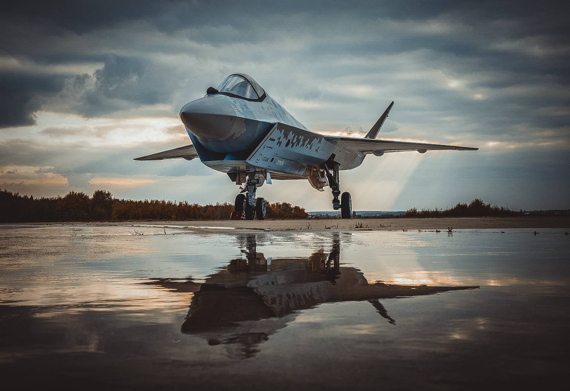 Wird der Su-75 Checkmate das Spiel verändern? Expertenbewertung des Prototyps Überprüfung: Su-75 Checkmate-Prototyp - ein neuer Blick auf die russische Luftfahrtindustrie