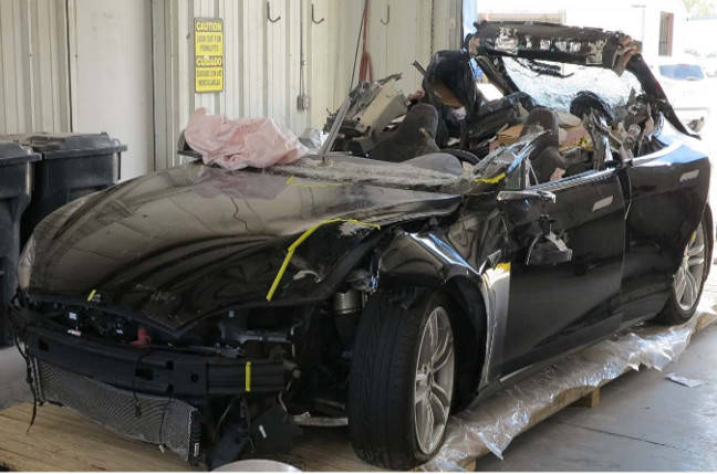 Tesla wusste von der Autopilot-Schwäche, die zum Tod des Fahrers führte, hat sie aber nicht behoben - Autopilot-Entwickler Tesla wusste von der Autopilot-Schwäche, die zum Tod des Fahrers führte, hat sie aber nicht behoben - Autopilot-Entwickler
