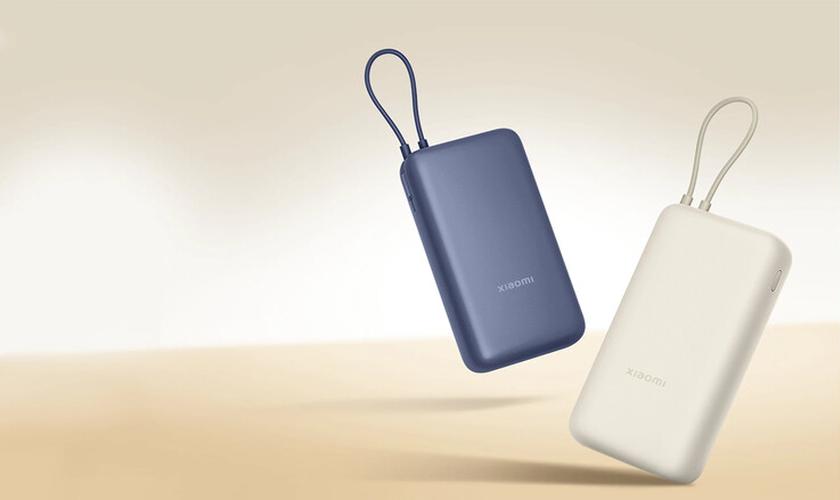 Alles für den Benutzer: Xiaomi stellt neue Power Bank mit integriertem Kabel vor Xiaomi veröffentlicht eine neue 20.000 mAh Power Bank mit der Fähigkeit, drei Geräte gleichzeitig aufzuladen