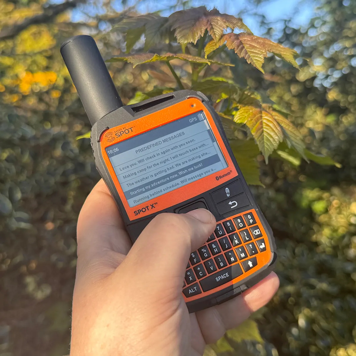Satellitentelefon: Wie es funktioniert und warum es immer noch relevant ist