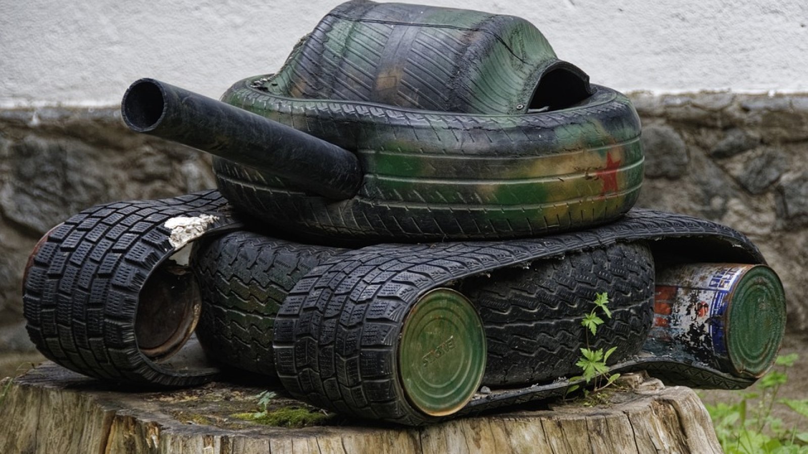 NYT: Nahezu die gesamte fortschrittliche russische Militärhardware besteht aus Komponenten aus Europa und den USA NYT: Nahezu die gesamte fortschrittliche russische Militärhardware besteht aus Komponenten aus Europa und den USA