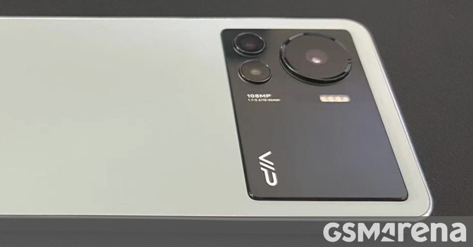 Durchgesickerte Fotos zeigen ein neues Infinix Note-Modell mit 108-Megapixel-Kamera und 120-W-Schnellladung Durchgesickerte Fotos zeigen ein neues Infinix Note-Modell mit 108-Megapixel-Kamera und 120-W-Schnellladung