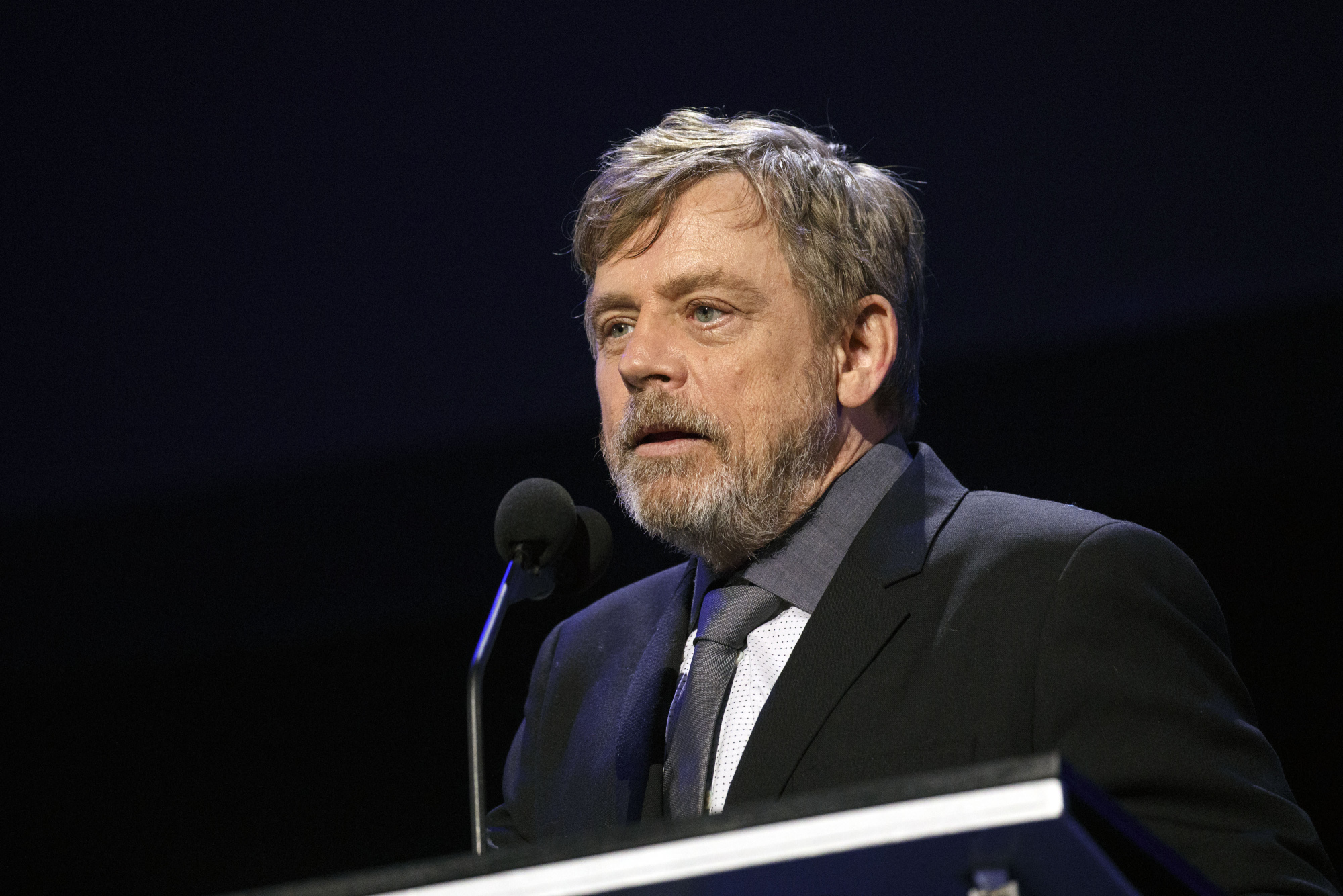 Luke Skywalker half, Geld für den Kauf von 500 Drohnen für die ukrainischen Streitkräfte zu sammeln Luke Skywalker half, Geld für den Kauf von 500 Drohnen für die ukrainischen Streitkräfte zu sammeln